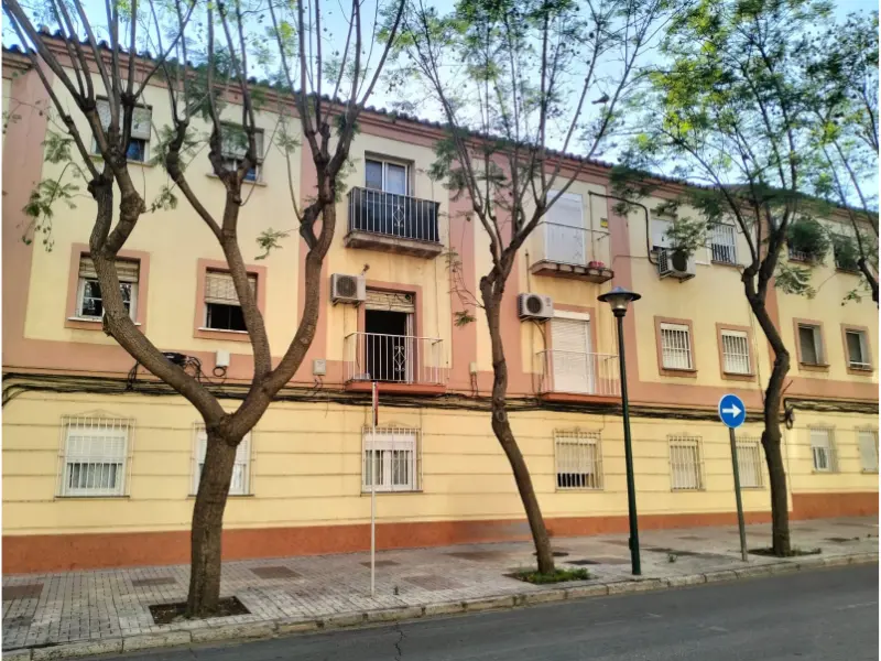 Piso vendido en zona Cruz Humilladero, Málaga capital, cerca de la estación de AVE María Zambrano y metro Barbarela.